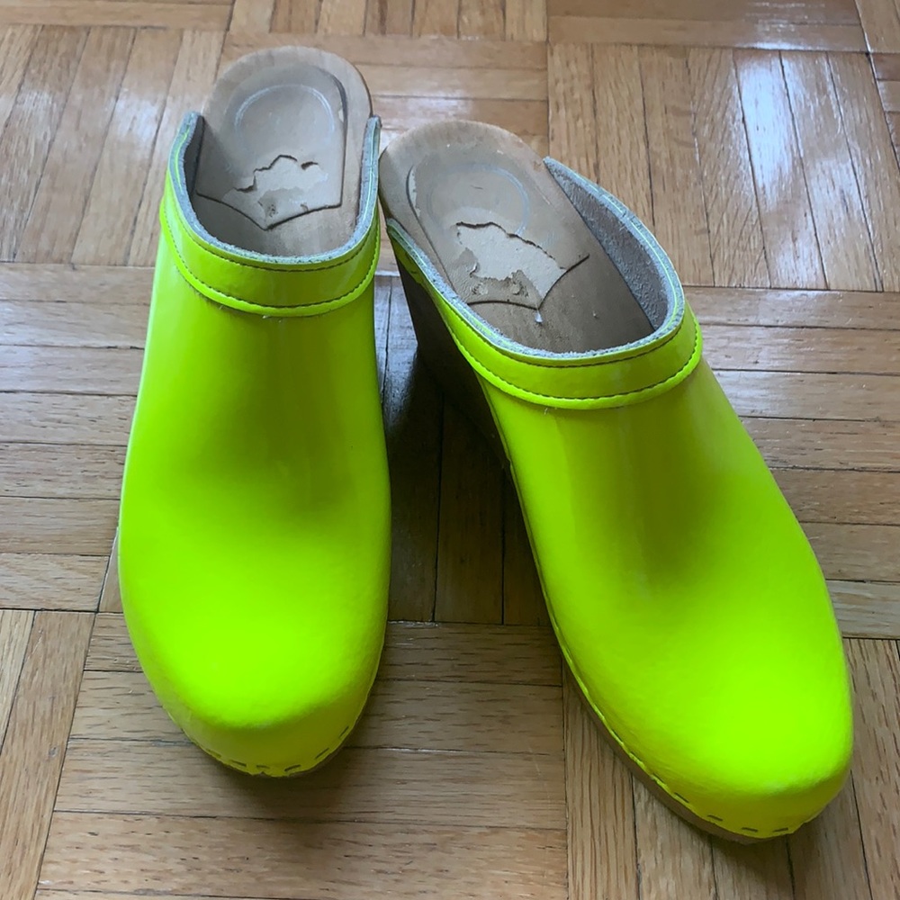 No. 6 Wedge Clogs